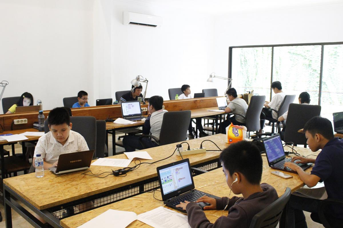 EKTIZO Creative Coding Competition 2018